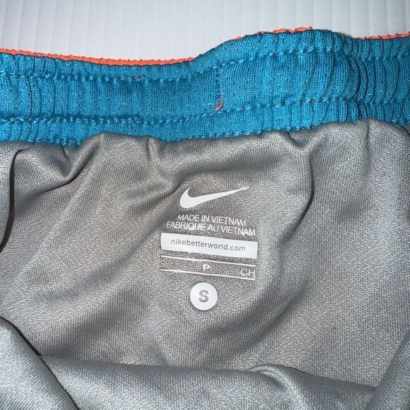 Nike Dri-Fit Running‎ Athletic Women's Pink Blue Shorts Size S - Picture 2 of 4